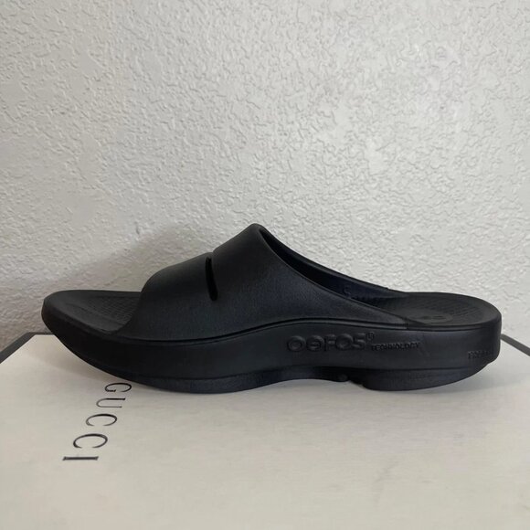 Oofos OOahh Black Comfort Recovery Slides Sandals Slip On Women's 9 Men's 7 - Picture 5 of 10